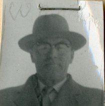 Ph52901_row3_w Mathers_008